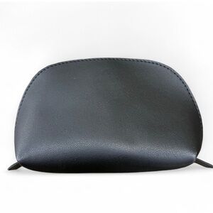 United Airlines Black Toiletry Bag – Sleek Travel Organizer | Durable & Compact